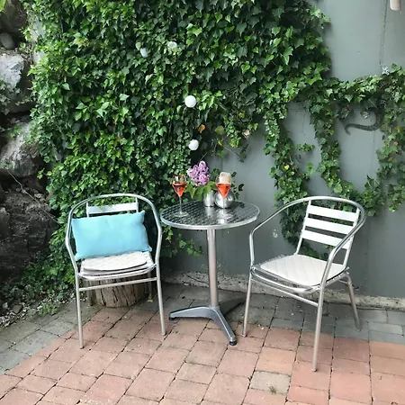 דירה Charming In With Private Entrance סנט יוהן אין טירול
